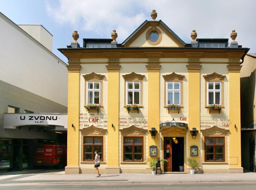 Hotel U Zvonu Vrchlabí Exterior foto